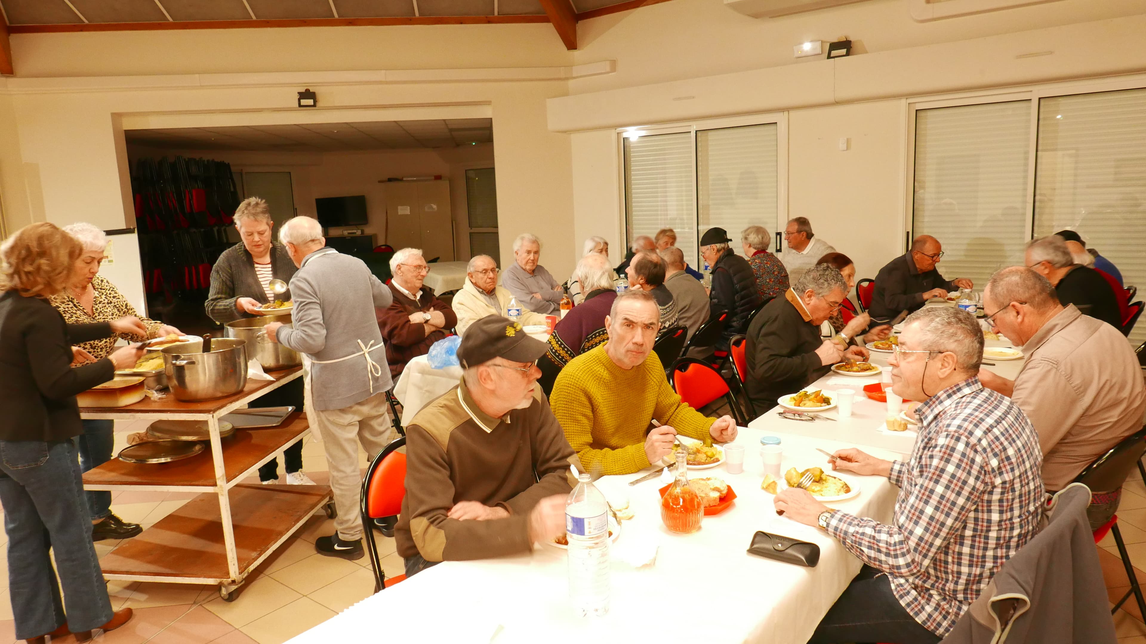 Photo 15 - assemblée générale à Juvignac, salle Jean Louis Herrault